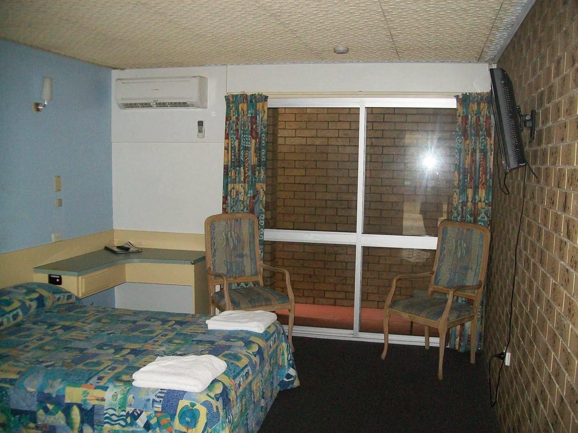 Sun Plaza Motel - Mackay Esterno foto