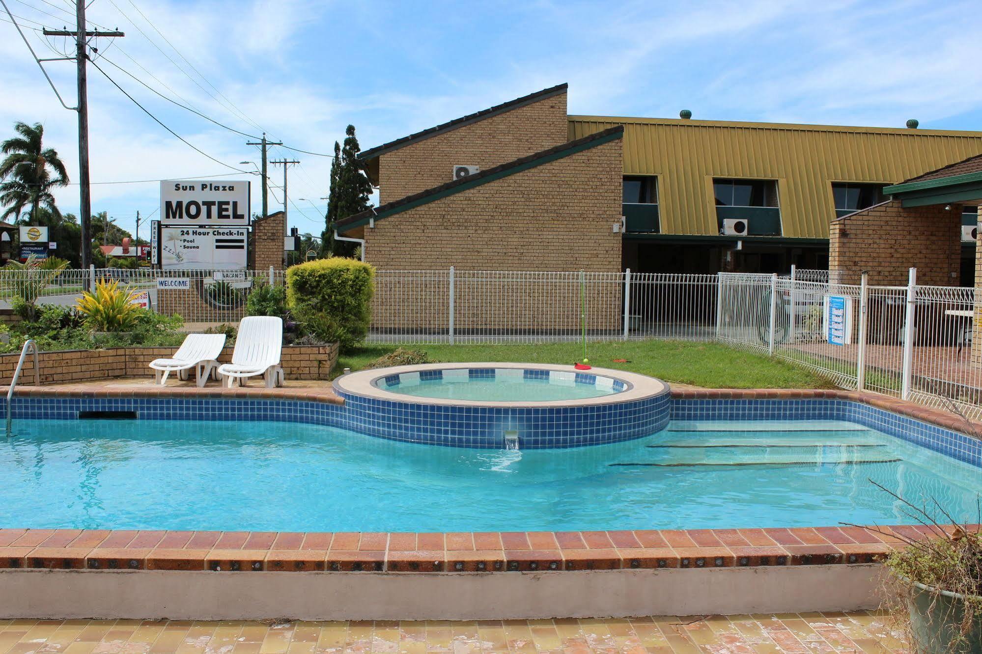 Sun Plaza Motel - Mackay Esterno foto